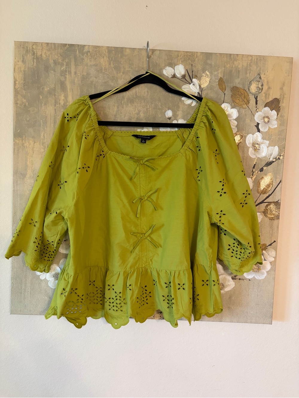 Olive Eyelet Peasant Blouse with Tie Front - Unbranded